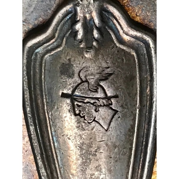 Noah’s Ark on Hermès (Mercury) Stamped Spoon Pendant - Picture 5 of 11